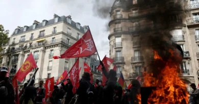 Crisis-stricken France weighs work-life balance against overseas competition