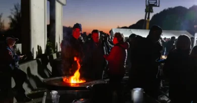 French government seeks to quell farmer anger as Mercusor deadline approaches